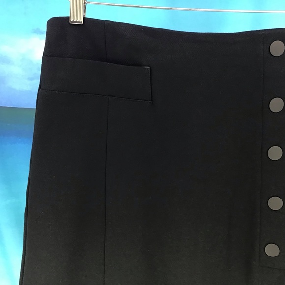Cabi Clothing Black Utility Skirt, Style #3218, 6 - Picture 10 of 15